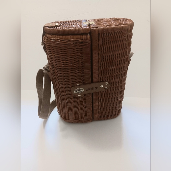 Vintage Wicker Picnic Basket Wine Carrier Bottle Holder Carrying Case w/ Strap - Picture 1 of 11